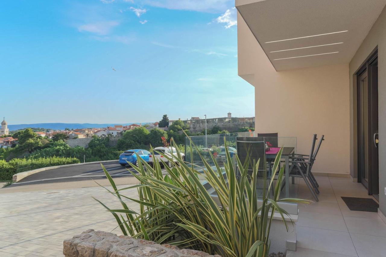 Luxury Residence Luca كرك المظهر الخارجي الصورة